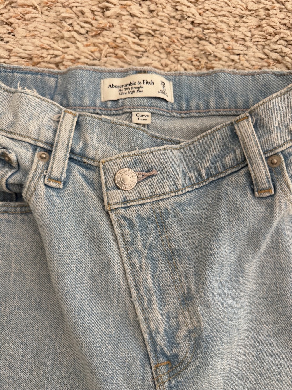 Abercrombie & Fitch Light Blue Curve Love Women’s Straight Jeans